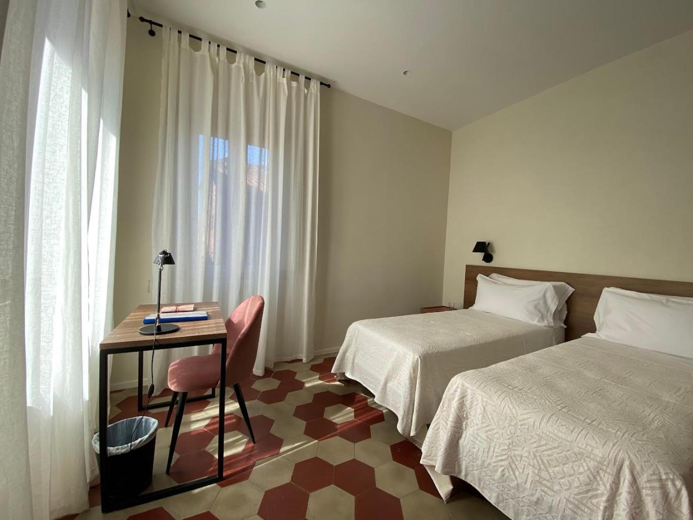 Amirooms Affittacamere Siena Bagian luar foto