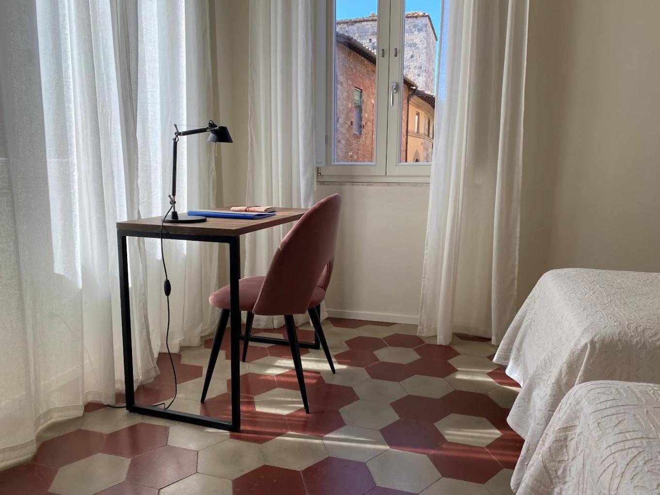 Amirooms Affittacamere Siena Bagian luar foto