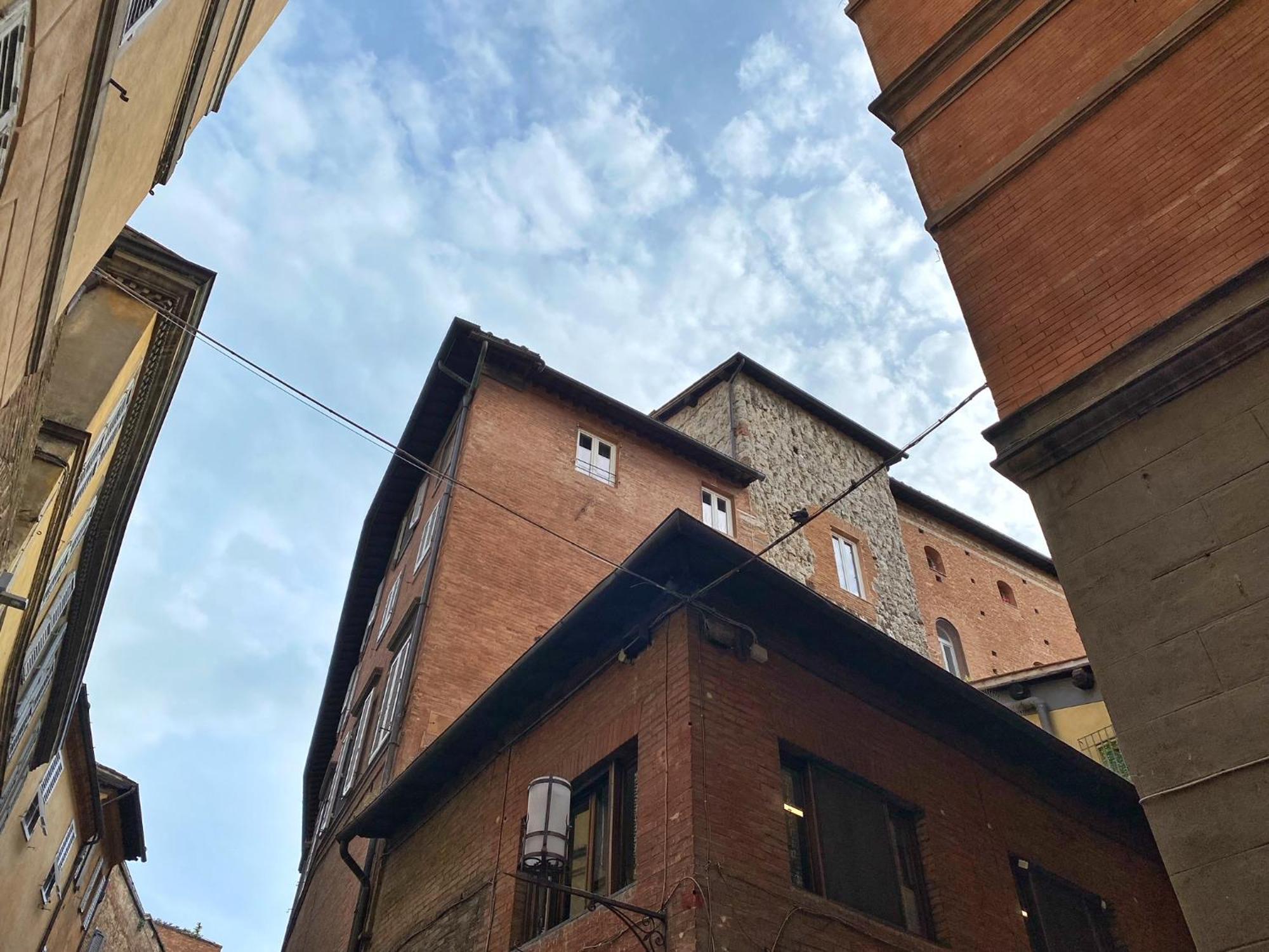 Amirooms Affittacamere Siena Bagian luar foto
