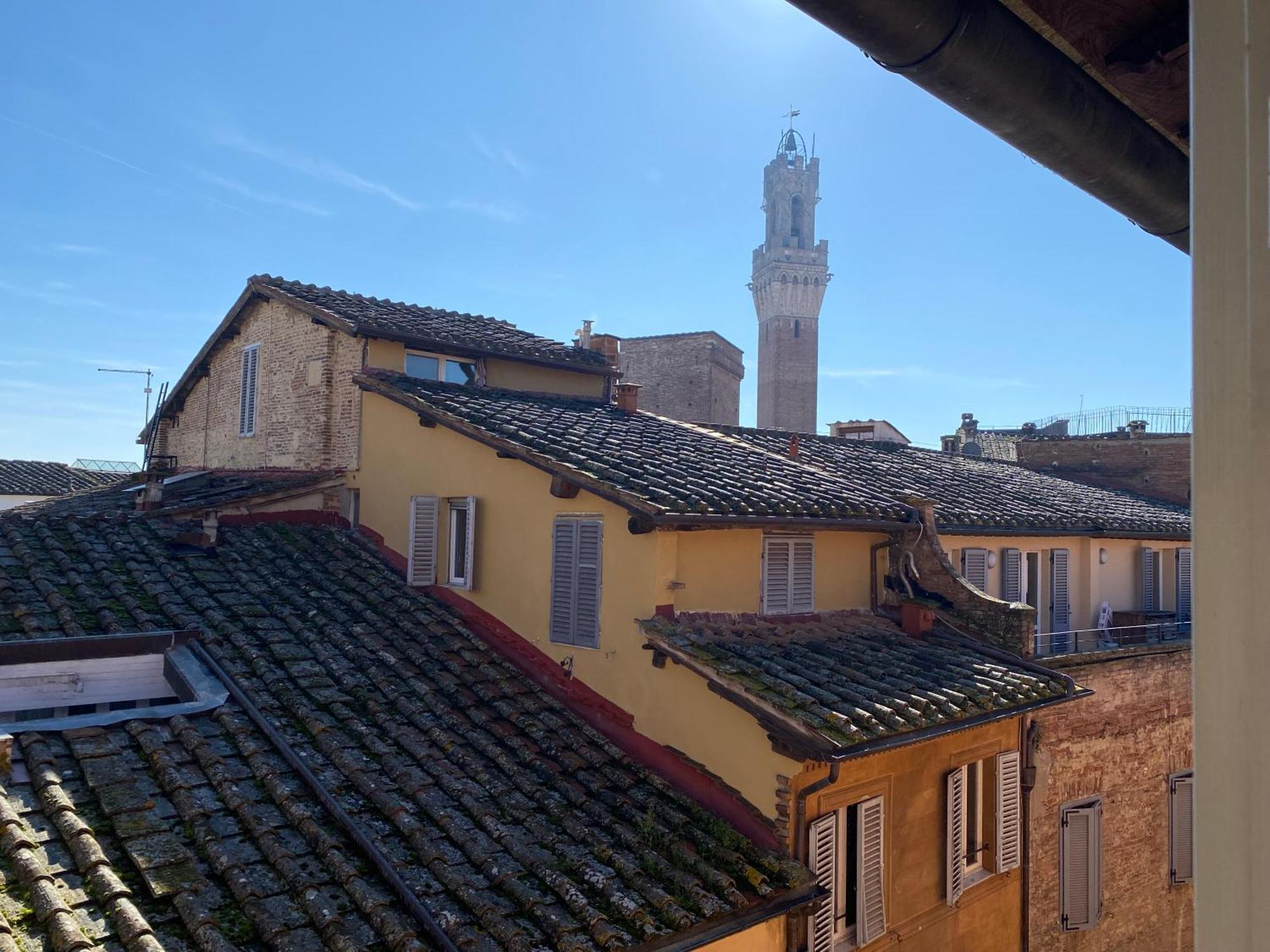 Amirooms Affittacamere Siena Bagian luar foto